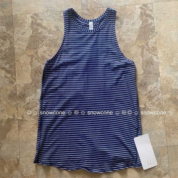 NWT Lululemon All Tied Up Tank Blue stripes - Picture 1 of 12
